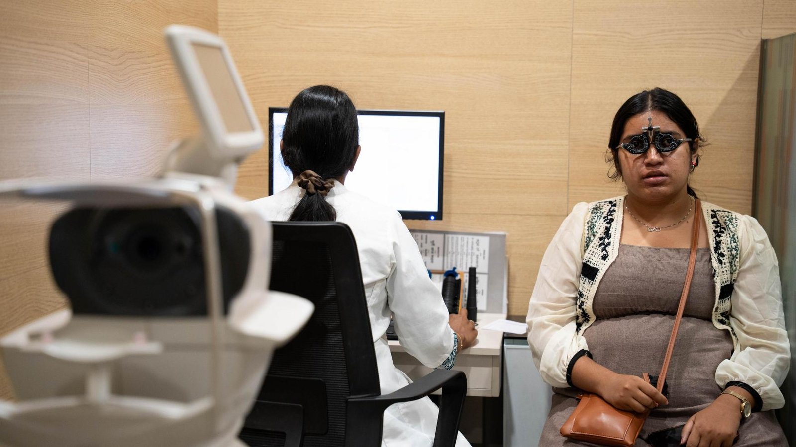 Consult an Eye Specialist in Thrissur at Nethra Eye Care Centre
